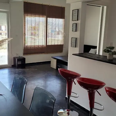 Seaty Apartament Corinth